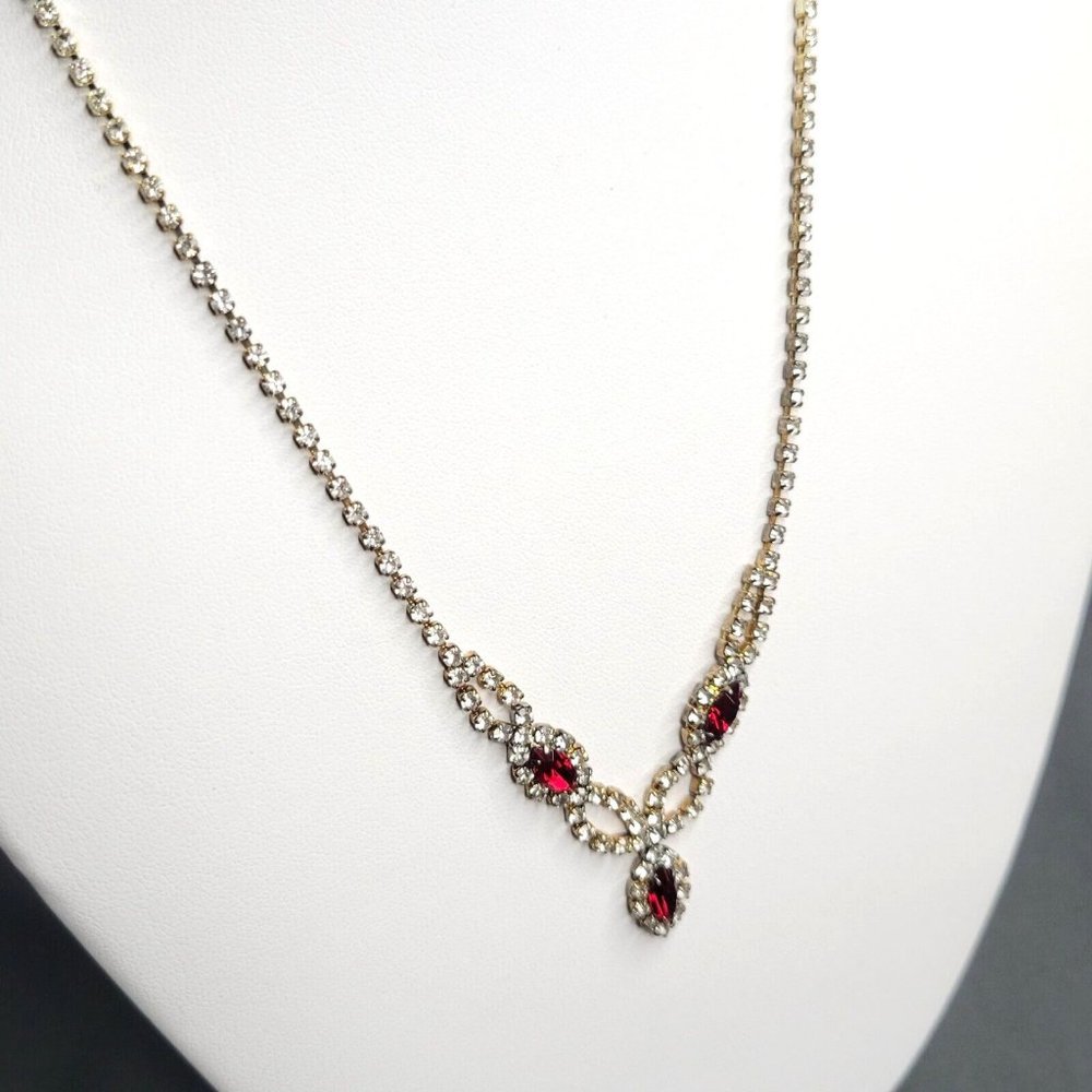 Vintage Vieste Red White Austrian Genuine Crystals Gold Tone Fashion Necklace - Picture 3 of 7